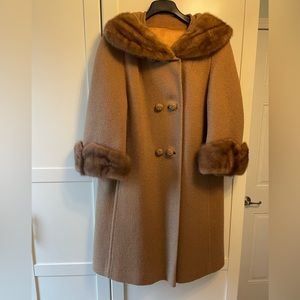 Beautiful vintage 1950’s wool boucle coat with mink cuff and collar